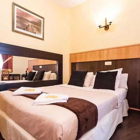Hostal Gallardo Madrid Kültér fotó